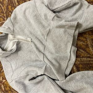 ALO Yoga Light Gray Half Zip-Up Cropped Jacket